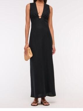 Abercrombie & Fitch Black Sleeveless Maxi with V-Plunge and Ring Detail
